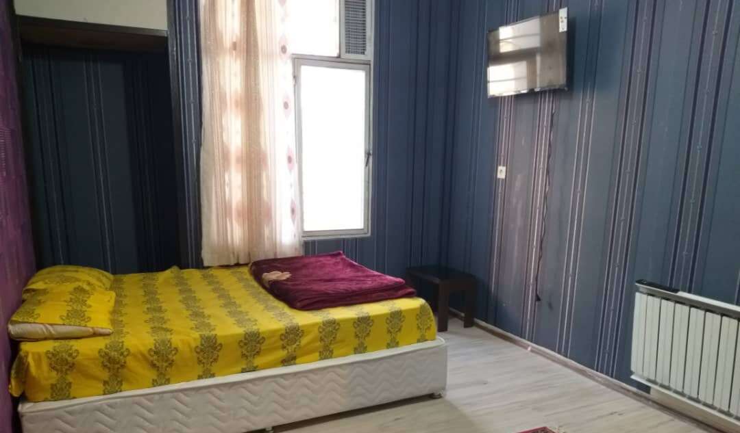 اجاره روزانه آپارتمان مبله 3 خواب در کرمان-تصویر1
