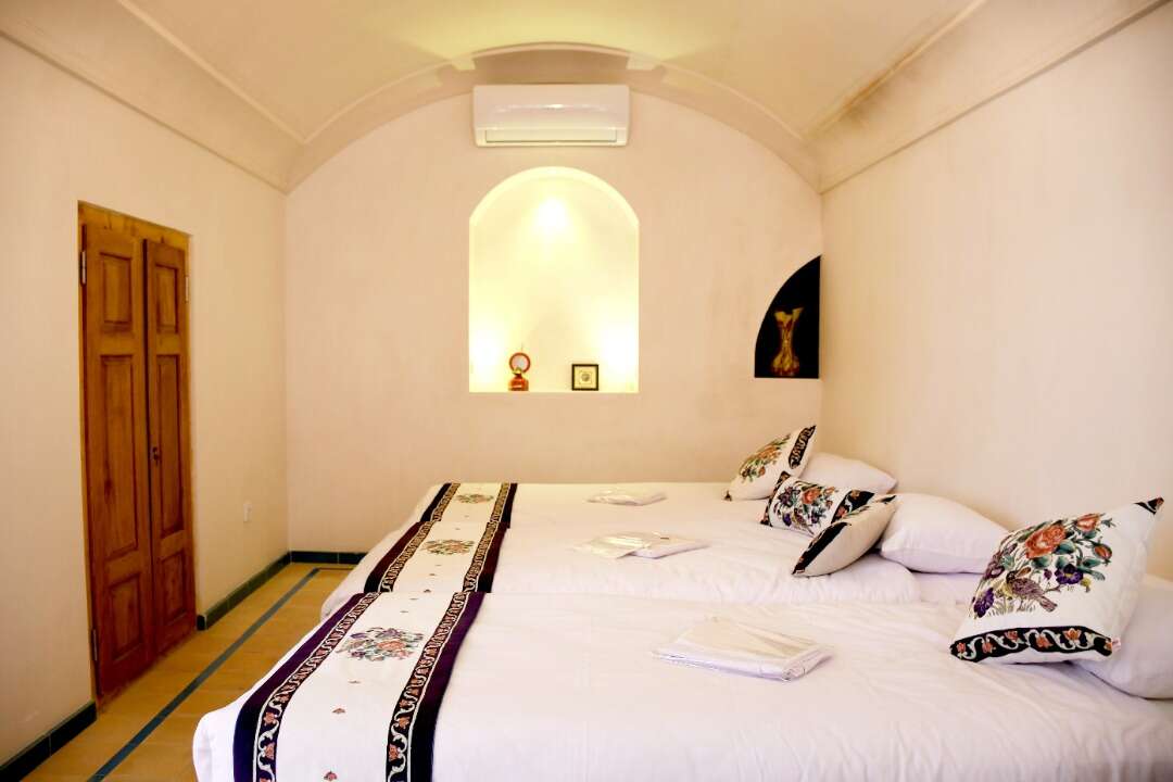 اجاره بومگردی شیک و تمیز در کاشان-تصویر1