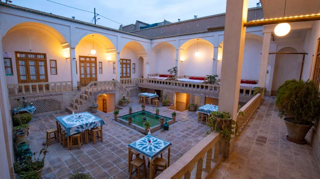 اجاره بومگردی شیک و تمیز در کاشان-تصویر2