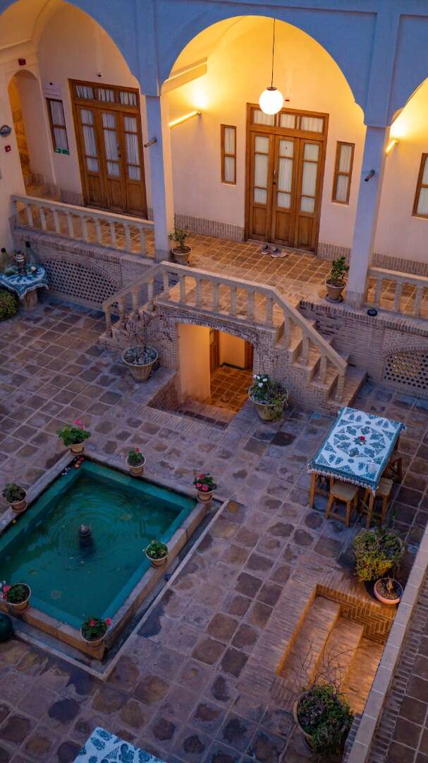 اجاره بومگردی شیک و تمیز در کاشان-تصویر4