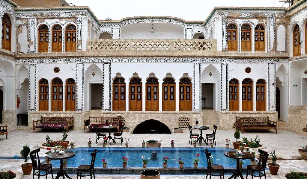 اجاره روزانه اقامتگاه شیک و تمیز در کاشان-تصویر5