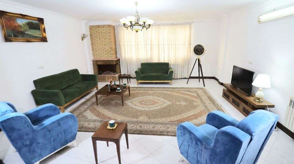 اجاره روزانه آپارتمان شیک و تمیز در تاچارا شیراز-تصویر1