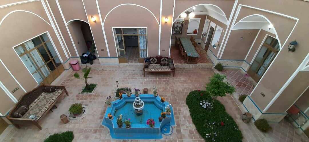 اجاره بومگردی بسیار تمیز در ورزنه اصفهان-تصویر2