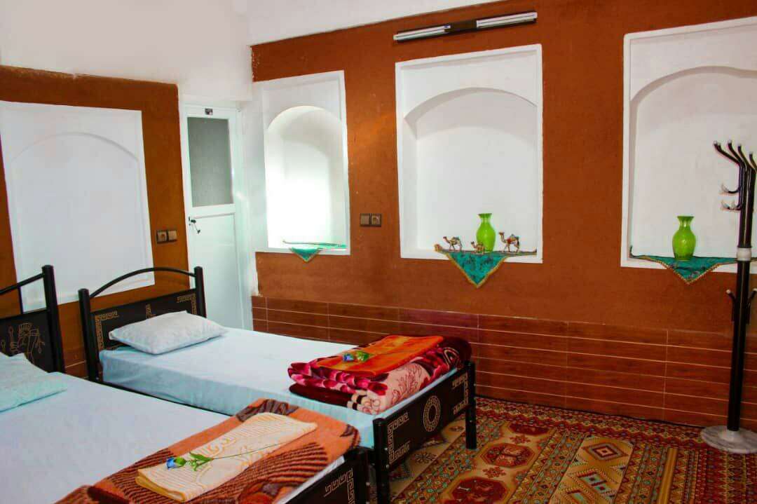 اجاره بومگردی بسیار تمیز در ورزنه اصفهان-تصویر6