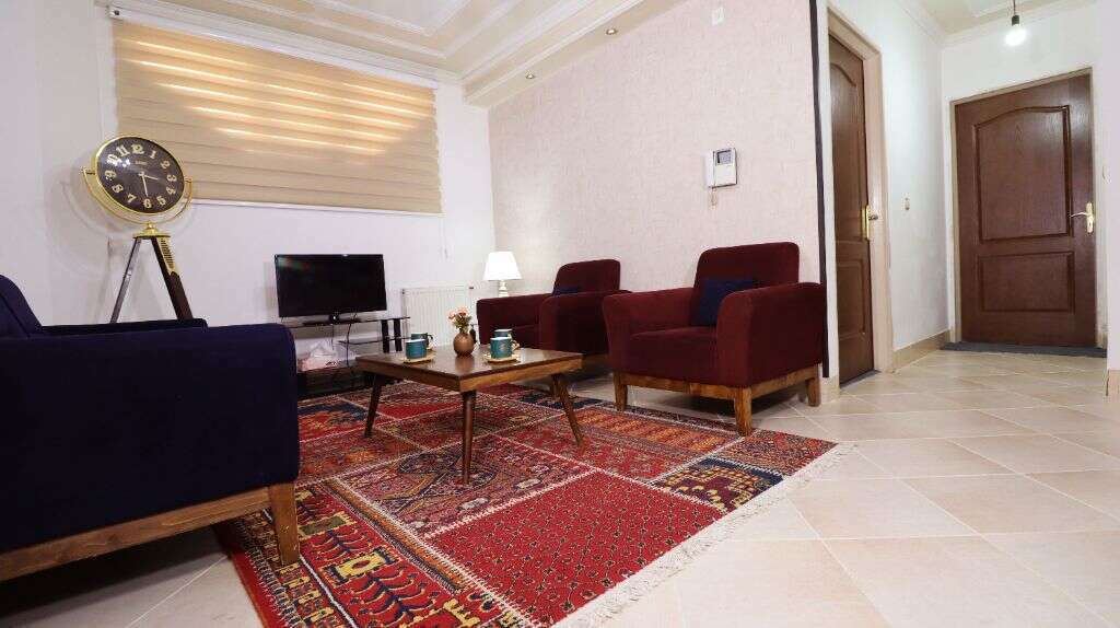 آپارتمان مبله شیک در پاسداران شیراز-تصویر1